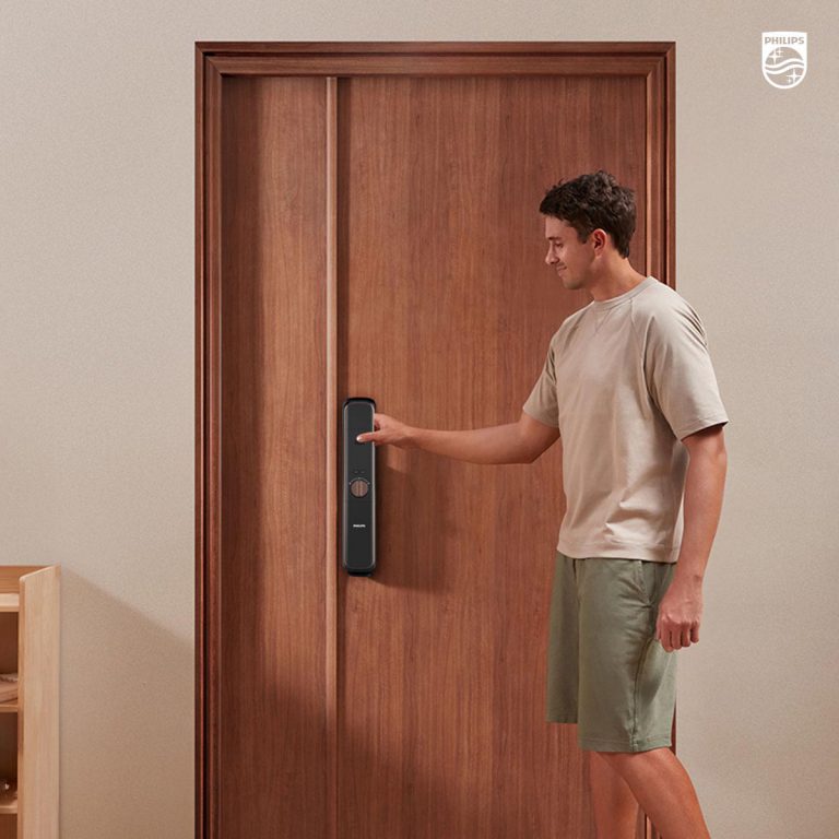 Khách hàng tại Ankihome nhận được dịch vụ hậu mãi chu đáo, đảm bảo khóa vận hành ổn định lâu dài và trải nghiệm an tâm tuyệt đối.