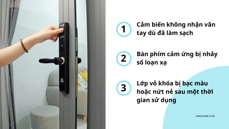 Có nên dùng cồn để lau chùi mắt đọc vân tay khóa điện tử?