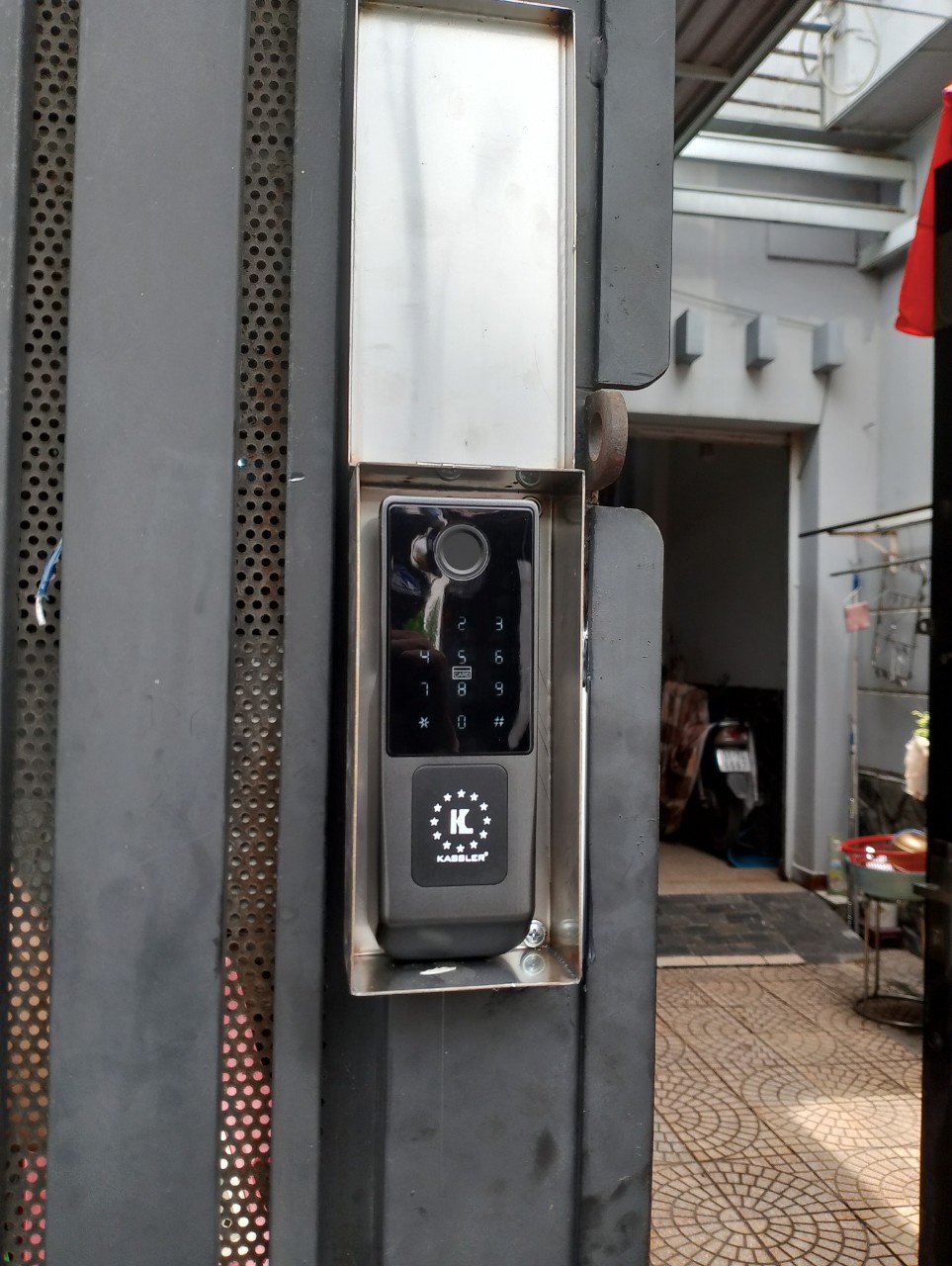 Tiêu Chuẩn Chống Nước IP54, IP65, IP66, IP67 Trên Khóa Điện Tử